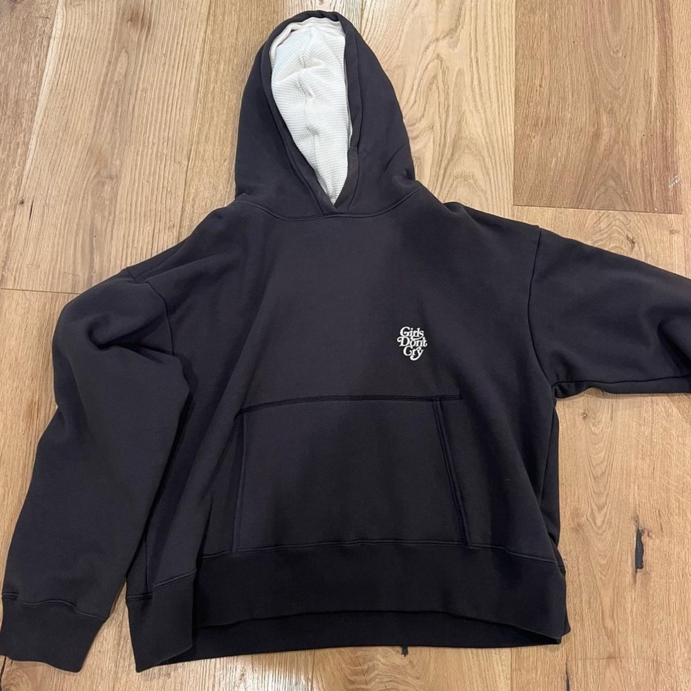 Girls don’t cry x cherry Los Angeles hoodie